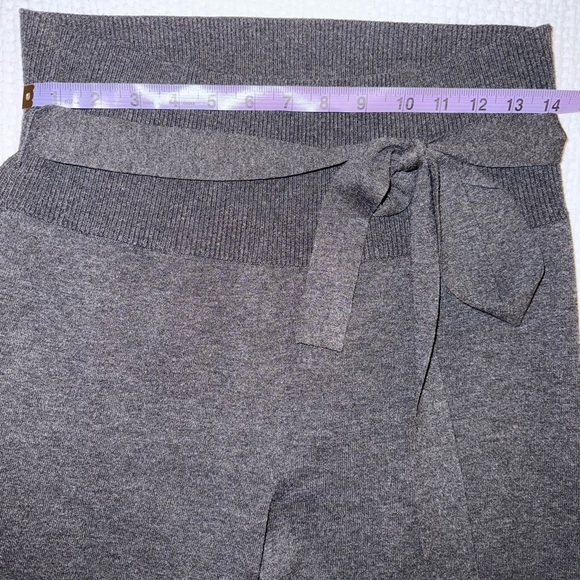 Babaton Charcoal TY knit tie-waist, wide-leg pants - Picture 4 of 4